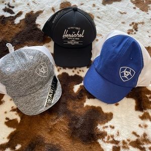 Ariat x Herschel Infant Hat Bundle